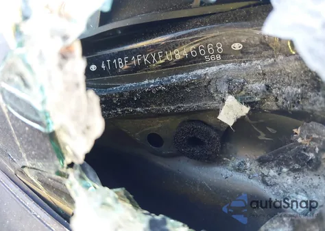 2014 Toyota Camry L z USA, uszkodzony, nr VIN 4T1BF1FKXEU846668